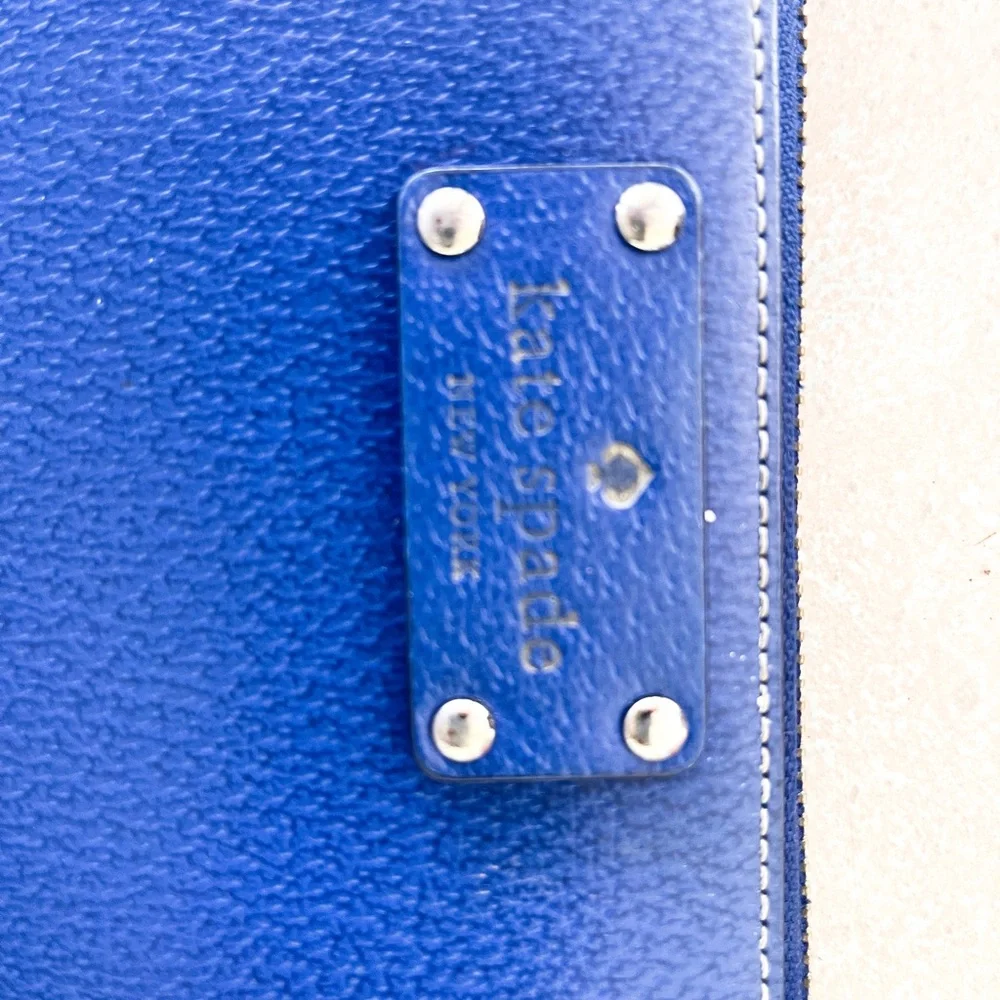 Kate Spade Wallet - Picture 2 of 5